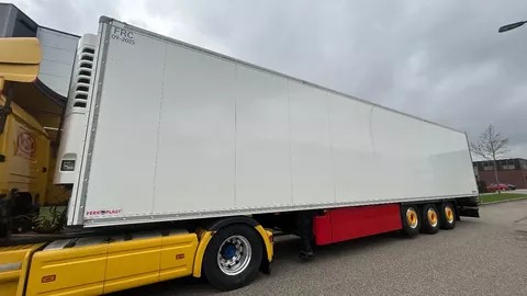 Schmitz Cargobull Double temp , low hour , tussenschot , new service